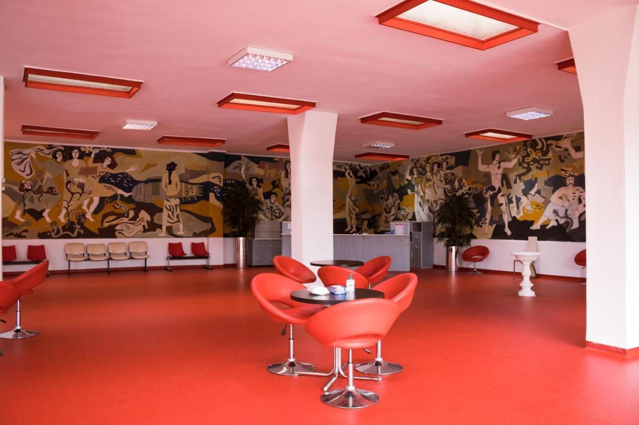 Complex Balnear Cerbul Ξενοδοχείο Κοβάσνα Εξωτερικό φωτογραφία
