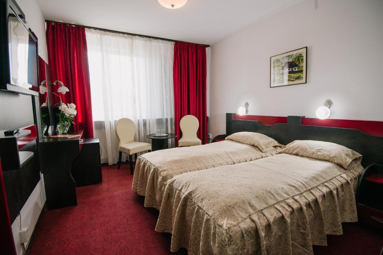 Complex Balnear Cerbul Ξενοδοχείο Κοβάσνα Εξωτερικό φωτογραφία